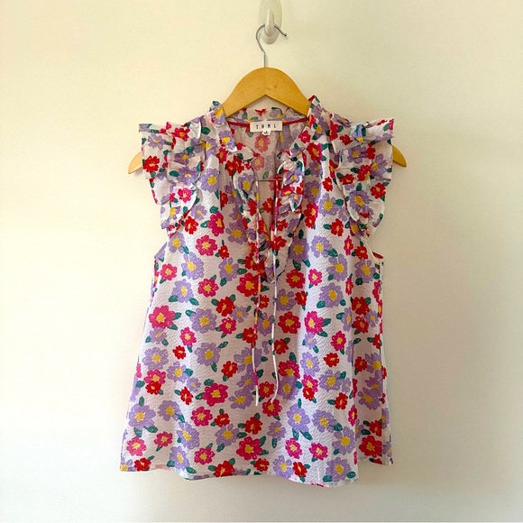 THML Tops - Floral ruffle sleeve blouse size Small